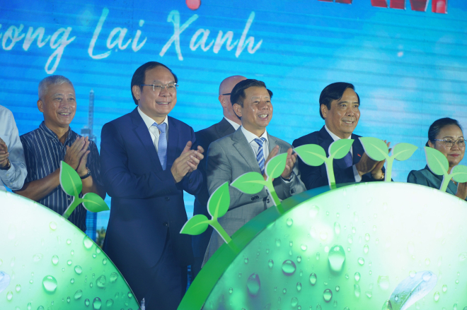  Lễ phát động khẳng định uy tín và tầm ảnh hưởng của Vingroup trong công cuộc chuyển đổi xanh, góp phần vào mục tiêu quốc gia đạt phát thải ròng bằng 0 (Net Zero) vào năm 2050 